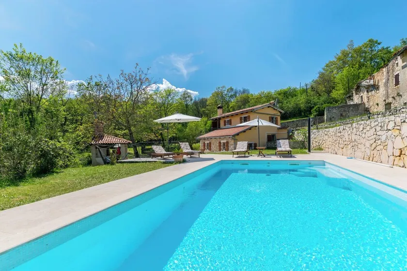 House Rada i Stanisav - Image 1
