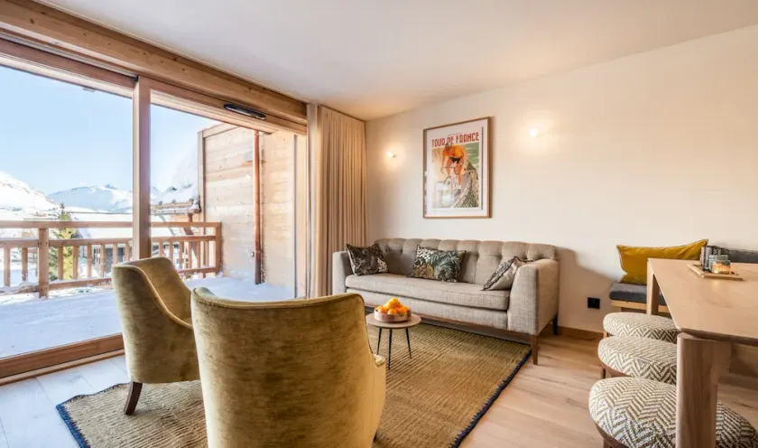 SIPO - Design apartment in brand-new residency - Image 1