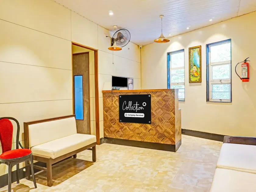 Classic With Twin Bed Collection O Viman Nagar - Image 1