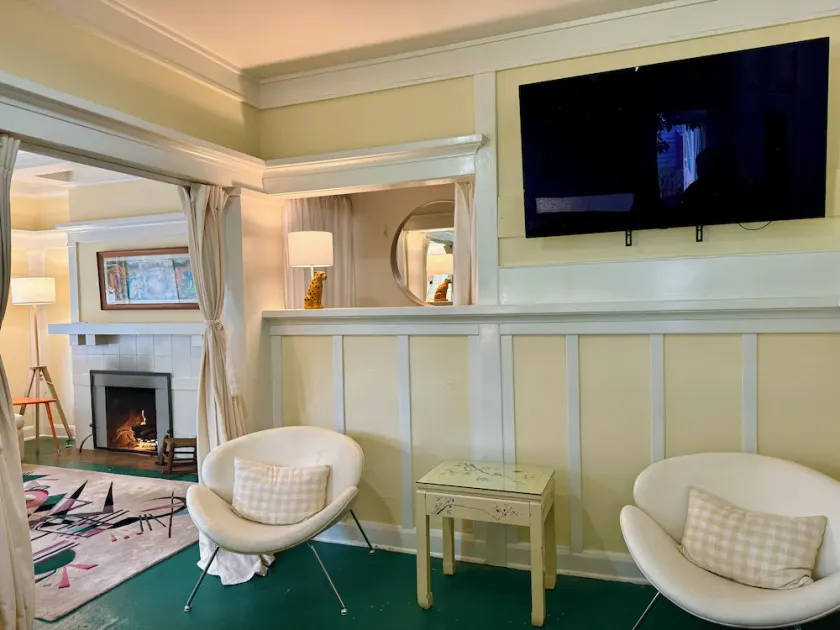 Gorgeous Guesthouse in Echo Park - Image 1