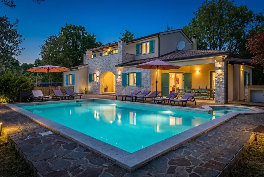 Villa Martha in Central Istria with private pool - wellness & table tennis for 12 persons - Image 1