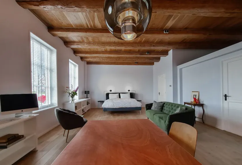 Luxury vacation studio near the Wadden Sea with its own private sauna. - Image 1