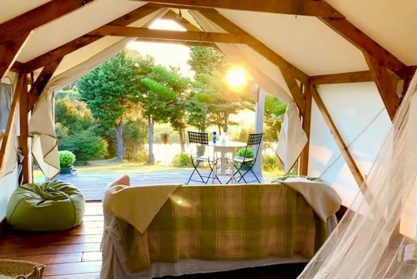 Romantisk og afsondret Glamping ved havnefronten, Nr Kerikeri, Bay of Islands - Image 1