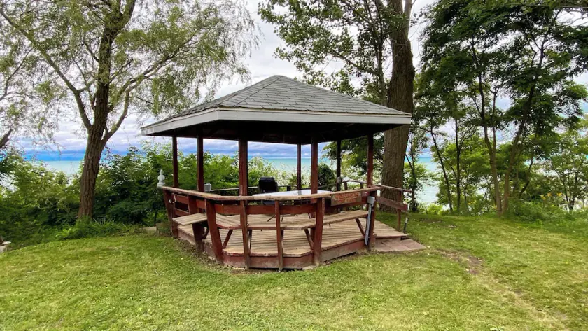 Bluewater Sunset - Private Lake Access, Hot Tub - Image 1