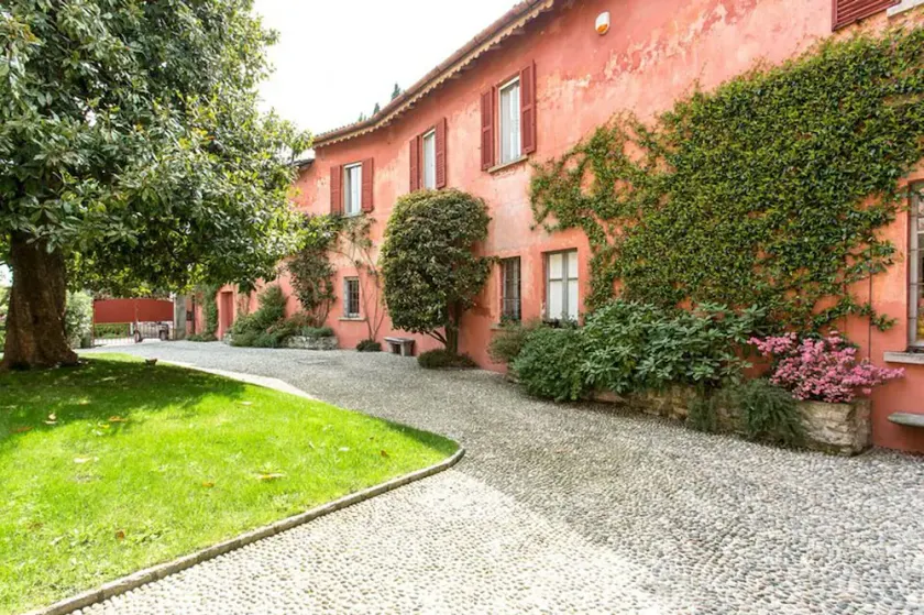 Villa for short term rental in the Lake Como region. - Image 1