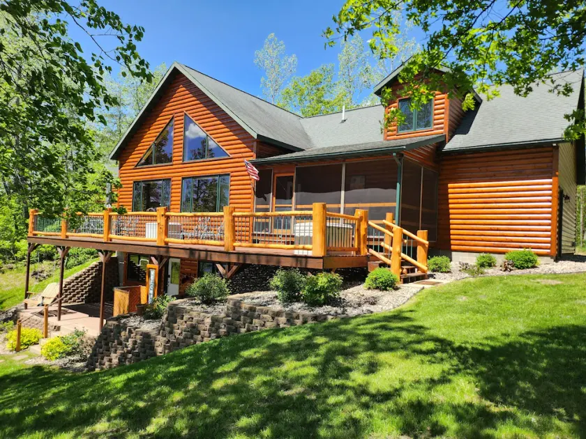  2027 June-Aug. 1 week FRI-FRI rentals. Pontoon rental available! - Image 1