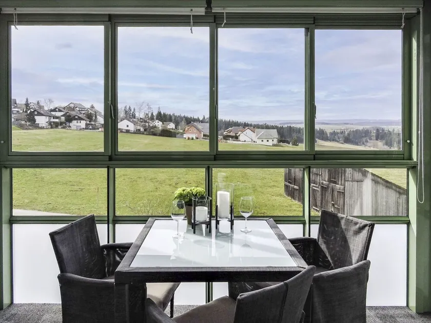 Elegante appartamento per 4 ospiti con WIFI, piscina, TV e balcone - Image 1