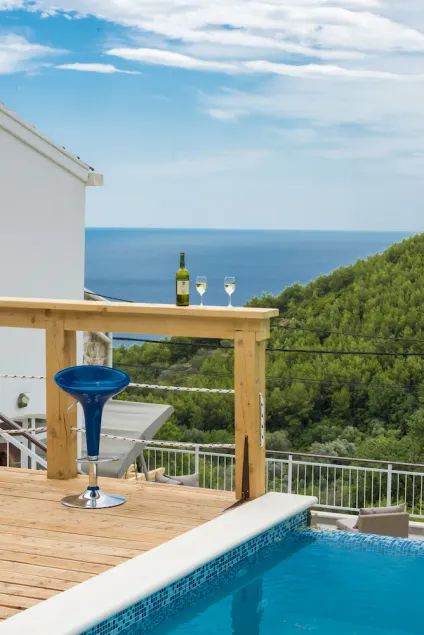 Luxury Vila dundo Pero - Image 1