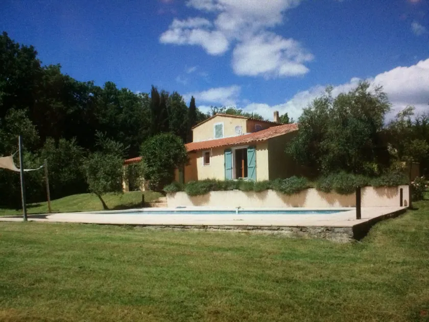 Villa di lusso in zona tranquilla con piscina privata - Image 1