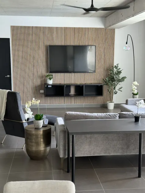 Modern 1-bedroom loft with free parking - Image 1