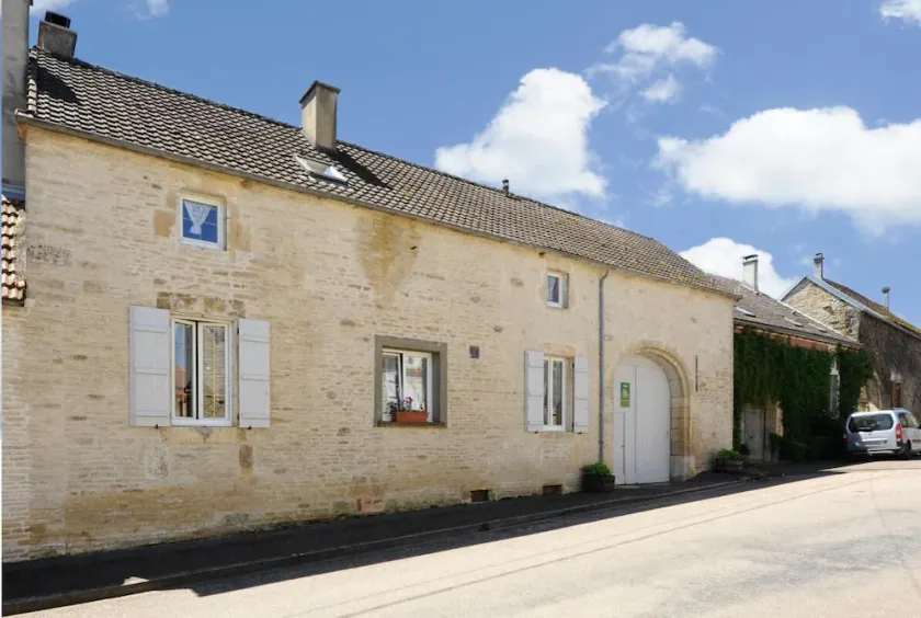 La tanière - Image 1