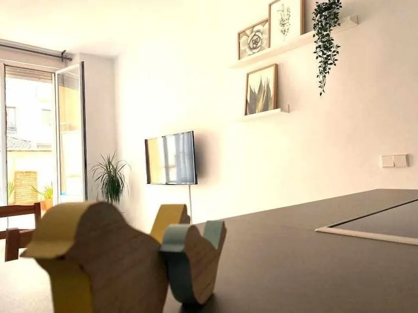 Apartamento con Terraza en el Casco Antiguo de Pamplona - Ayla San Fermín - Image 1