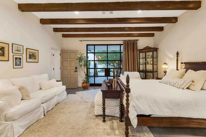 Luxury king suite downtown w/lush garden terrace - Image 1