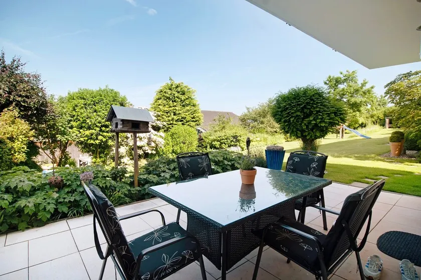 Easy Living - Image 1