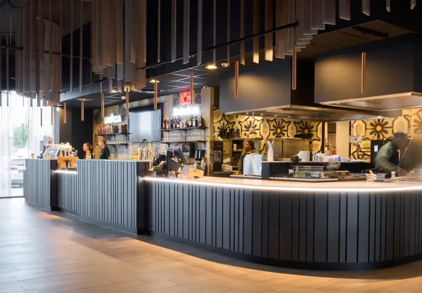 Gr8 Hotel Breda - Image 1
