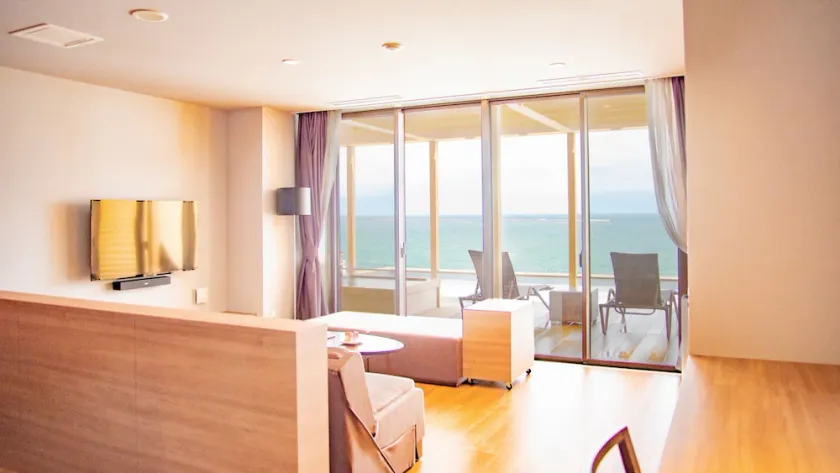 Hotel New Hakuaki - Image 1