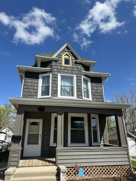 Cute 3bed/2bath house near downtown Omaha - Image 1