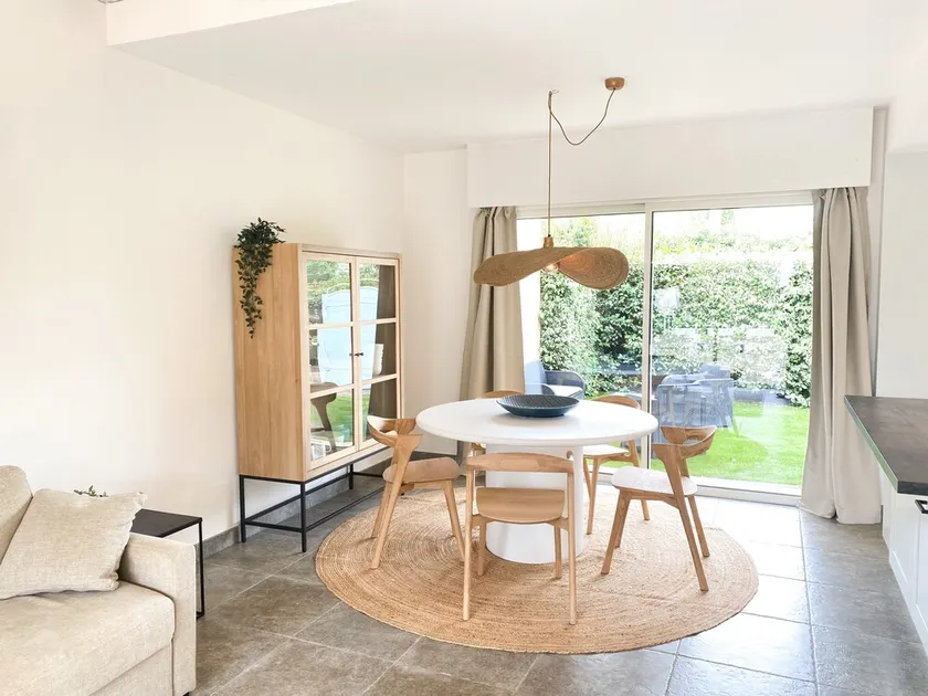 Grimaud house in condominium with pool and 2 parking spaces between village and beaches - Image 1