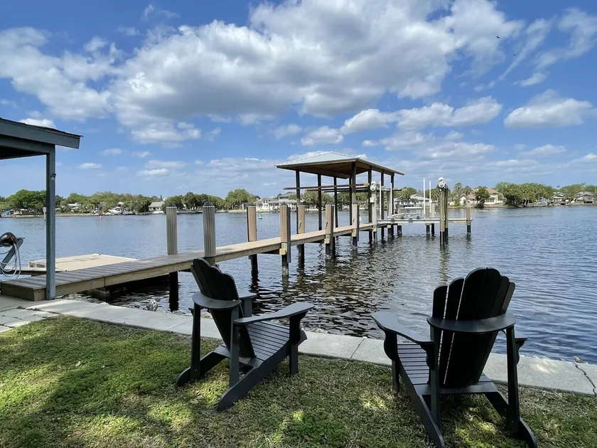 Homosassa River Camp - Waterfront Retreat on the Main River - Image 1