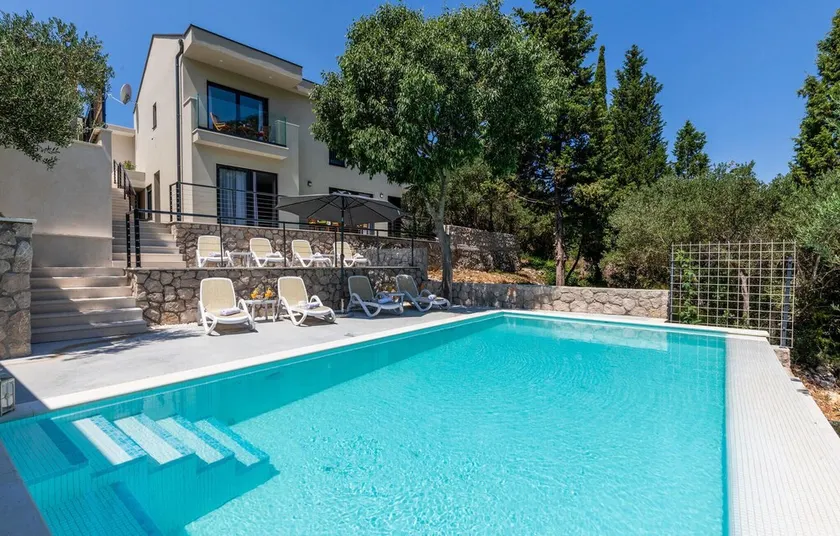 STUNNING HOME IN KREMENA WITH WIFI AND 1 BEDROOMS - Image 1