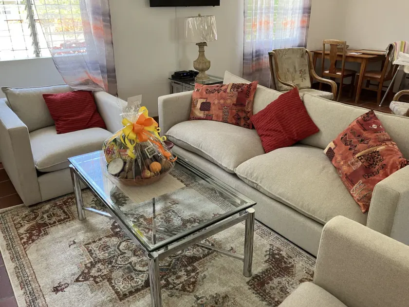 Spacious and versatile 3 Bed Villa with private pool on Sunset Crest, Holetown - Image 1
