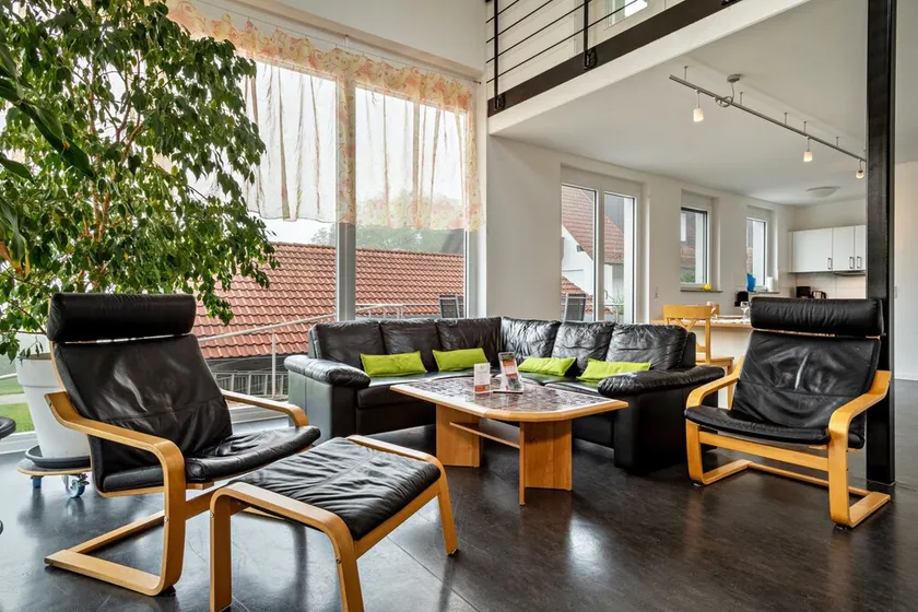 Apartment 'Ferienwohnung 3, 120qm' with Private Terrace, Shared Garden and Wi-Fi - Image 1