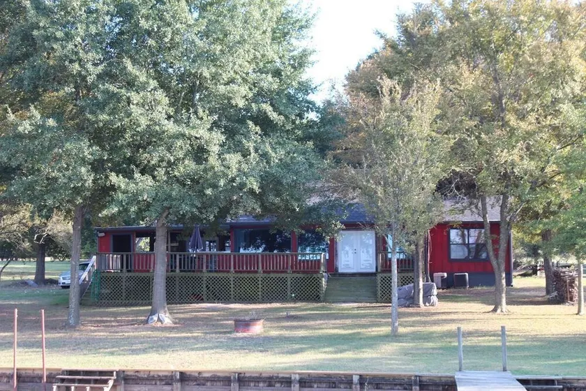Best of Lake Limestone Waterfront; Kid-friendly Swimming/Fish/Kayaking - Image 1