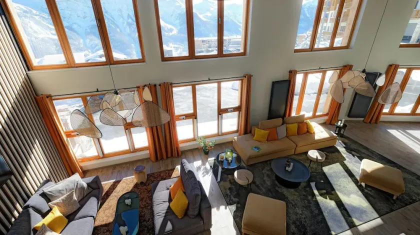 Wifi, 90m from ski slopes, fitness, swimming pool, terrace, balcony, tv, 50m² - Image 1