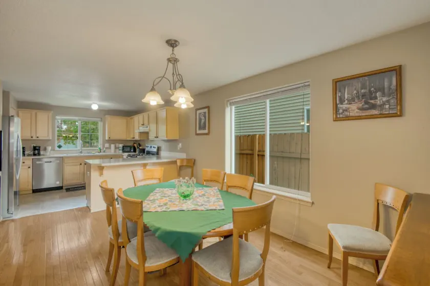 Close to downtown, with garage, fenced backyard - Image 1