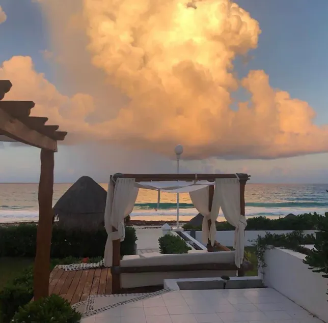 Paradise Villa - Image 1