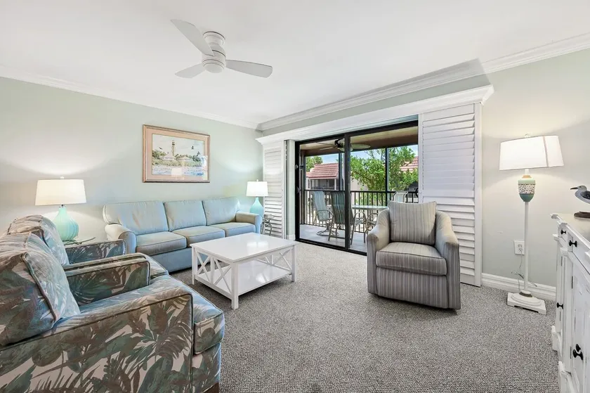 # 1022 Sanibel Moorings Gulf View - Image 1