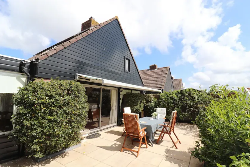 Zeemeeuw - Cosy holiday home near the beach - Image 1