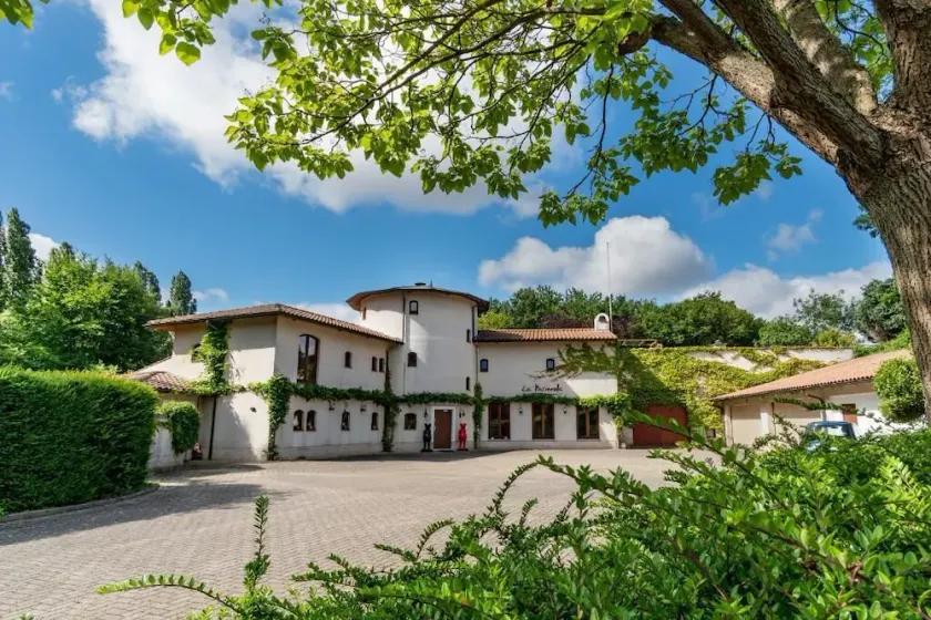 La Hacienda - Image 1