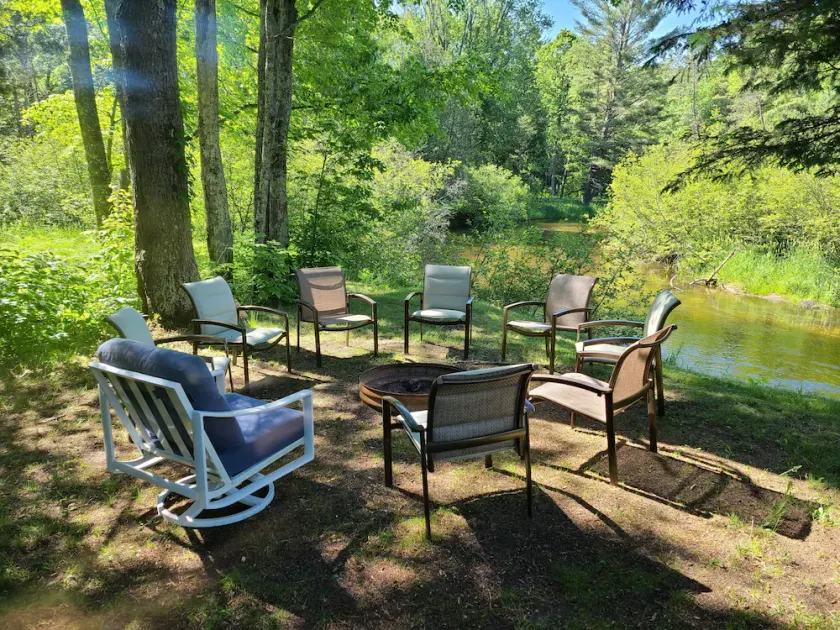 River Ranch Rental - Cabin in the woods--fishing, relaxation, wildlife, river - Image 1