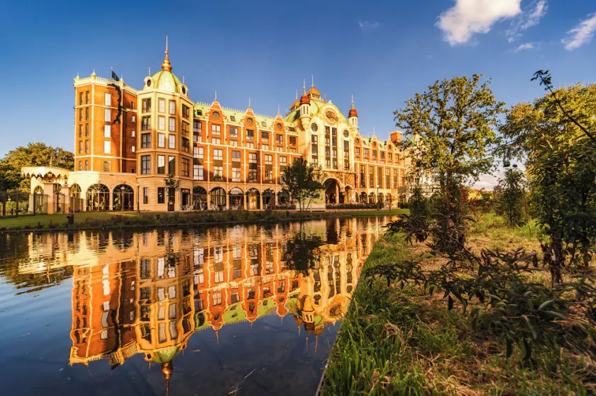 Efteling Grand Hotel - Theme Park tickets included - Image 1