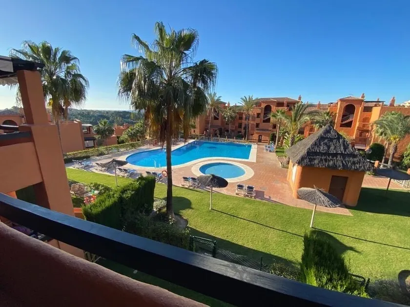 Loue superbe appartement dans residence de standing à Marbella - Image 1