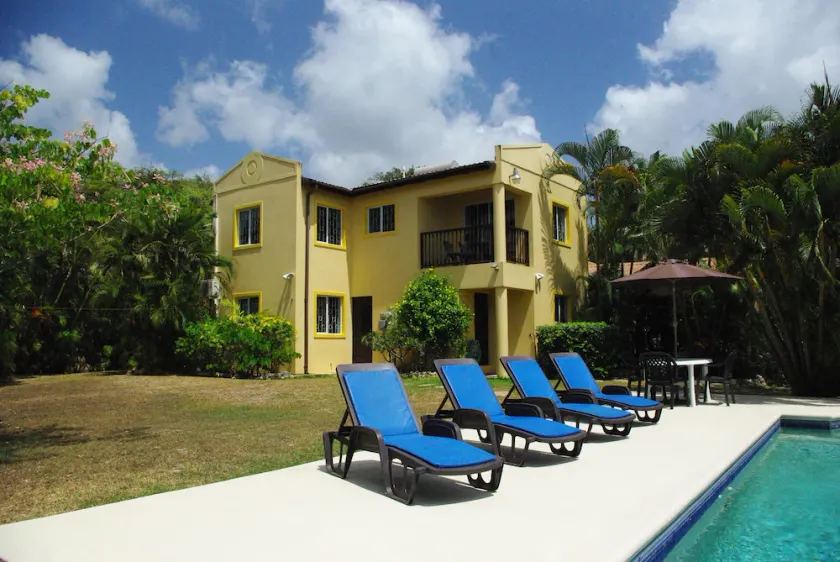 ** VENTE EN ETE ** Superbe villa de 3 chambres adaptée aux enfants, piscine privée. St James, - Image 1