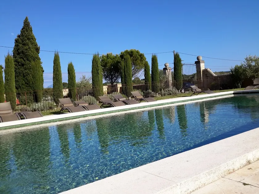 Logement en Drôme provençale dans un mas du XVIIIe s avec piscine - Image 1