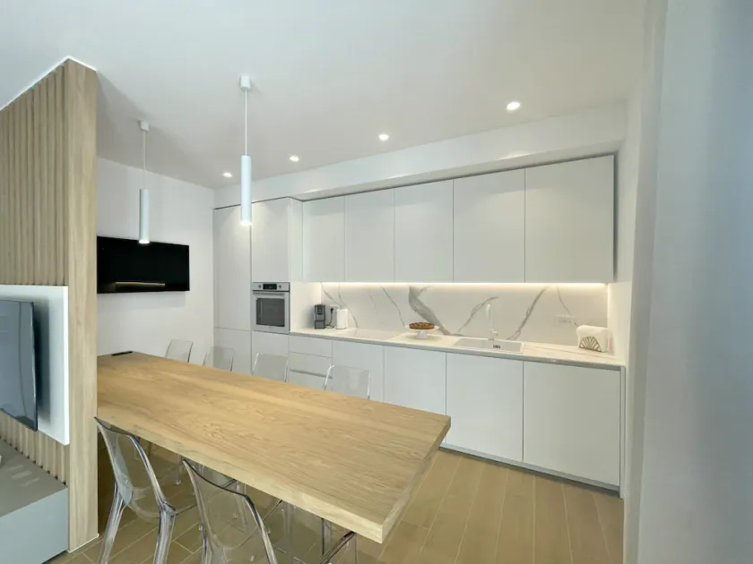 Arcioun Apartments - Image 1