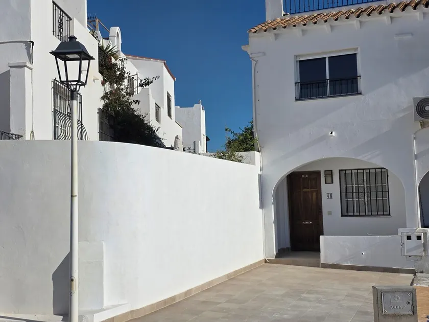 Maison de ville avec WIFI à distance de marche de la plage - Image 1