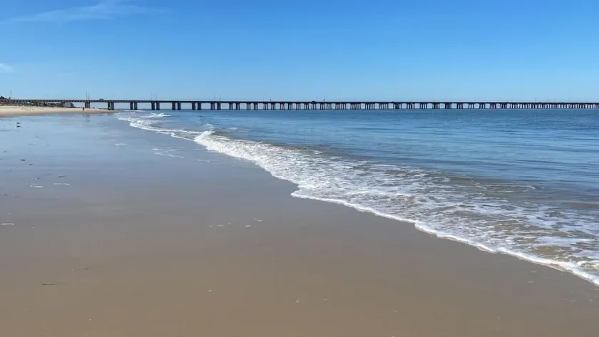 Just Steps to the Beach! - Image 1