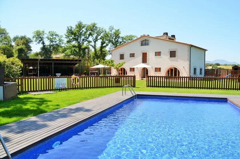 Private pool, Wellness area and location 20 minutes from Girona and Costa Brava - Image 1