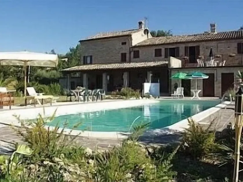 Villa with private pool between the Adriatic beaches and Monti Sibillini National Park - Image 1