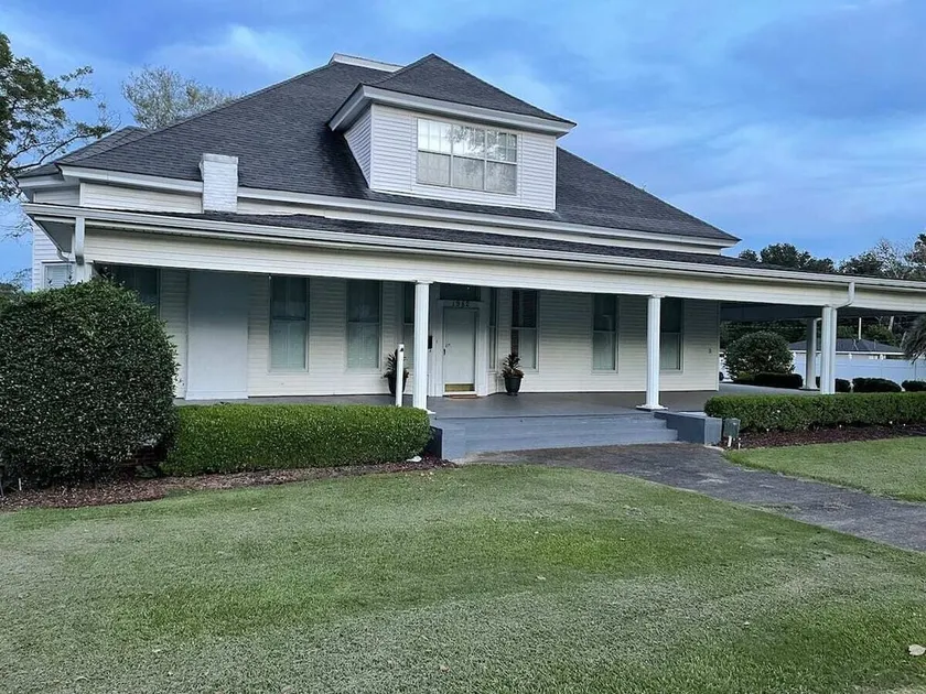 Home away from home Classic 4BR 2.5BR - Image 1