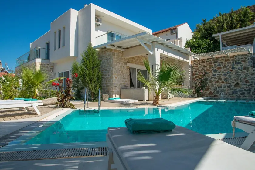Special, in a quiet location, swimming pool, Jacuzzi, W-LAN, mountain panorama, near the SEA - Image 1