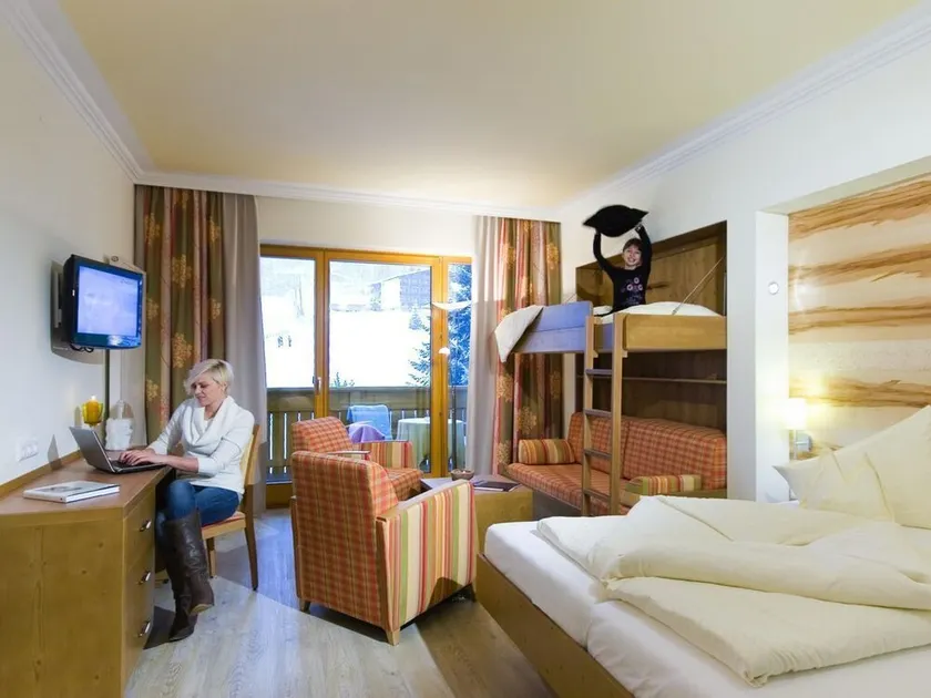Comfort room Nockberge up to 6 days breakfast - Family & Sporthotel Kärntnerhof - Image 1