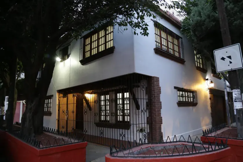 Magnífica casa de estilo colonial no coração de Coyoacán - Image 1
