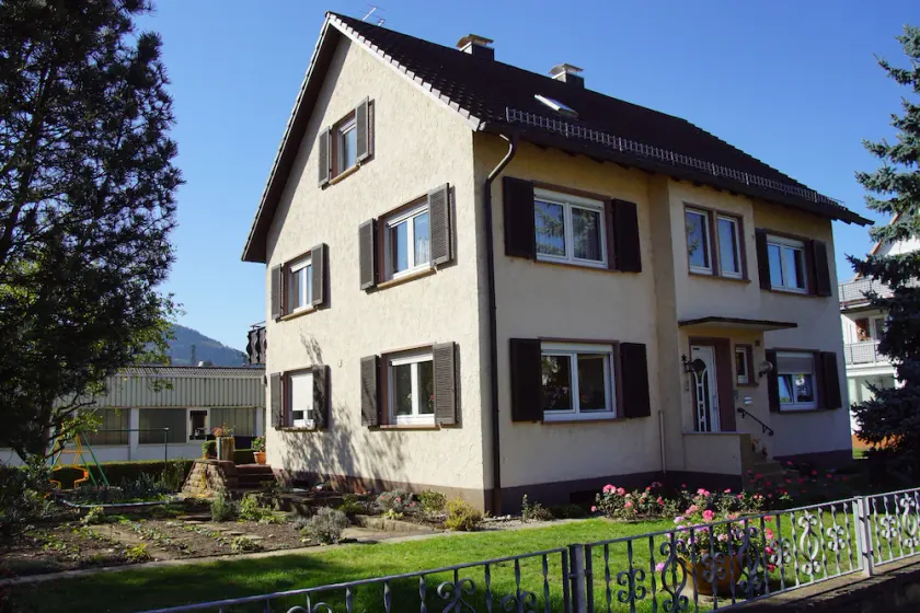 Cozy apartment with balcony, 65sqm, 2 bedrooms to max. 4 people - Image 1