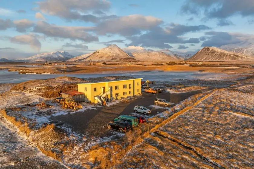 Guesthouse Hafnarnes - Image 1