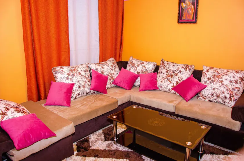Comfy Homes Pink House - Image 1